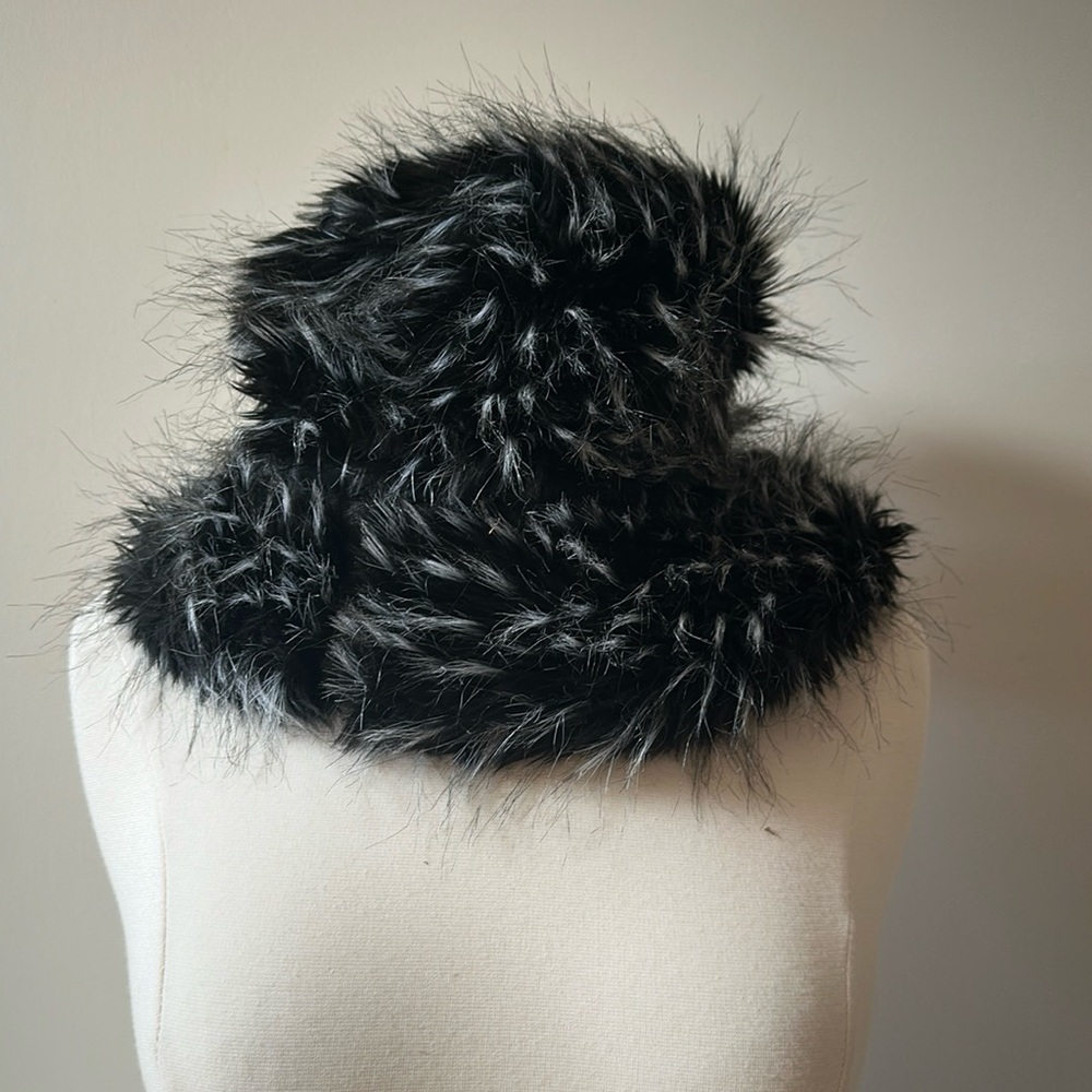 Fun and warm hat!
